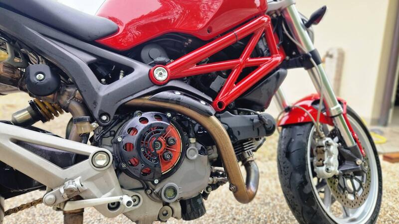 Ducati Monster 1100 (2009 -10) (7)