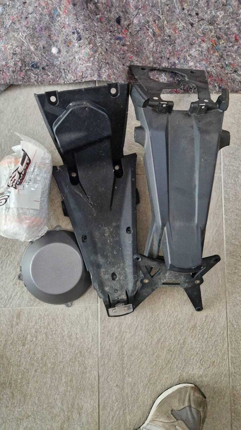 Ducati Monster 1100 (2009 -10) (10)