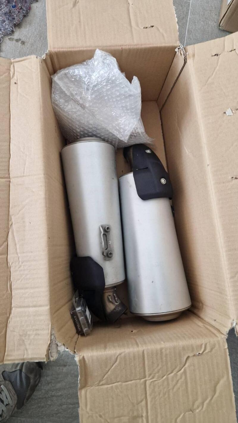 Ducati Monster 1100 (2009 -10) (11)