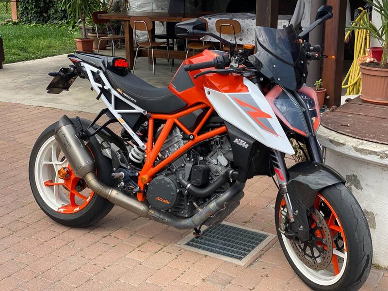 KTM 1290 Super Duke R ABS (2017 - 18) (2)