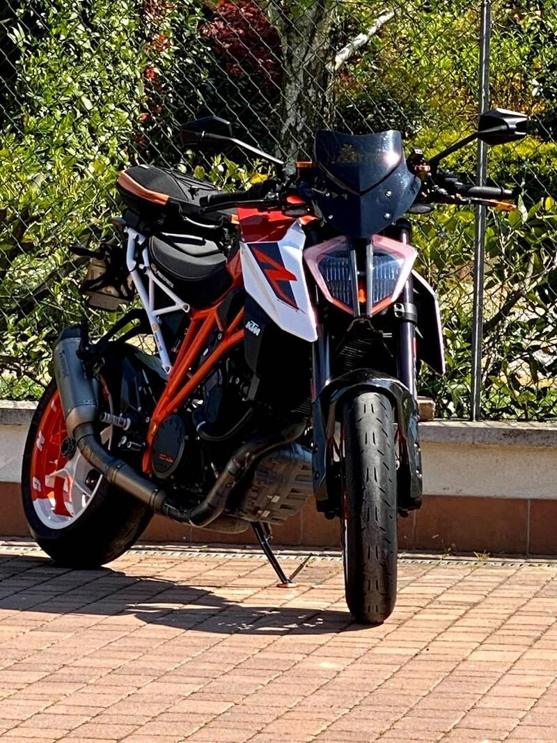 KTM 1290 Super Duke R ABS (2017 - 18) (3)