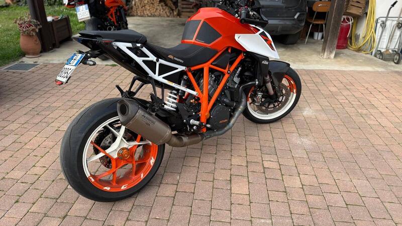 KTM 1290 Super Duke R ABS (2017 - 18) (4)