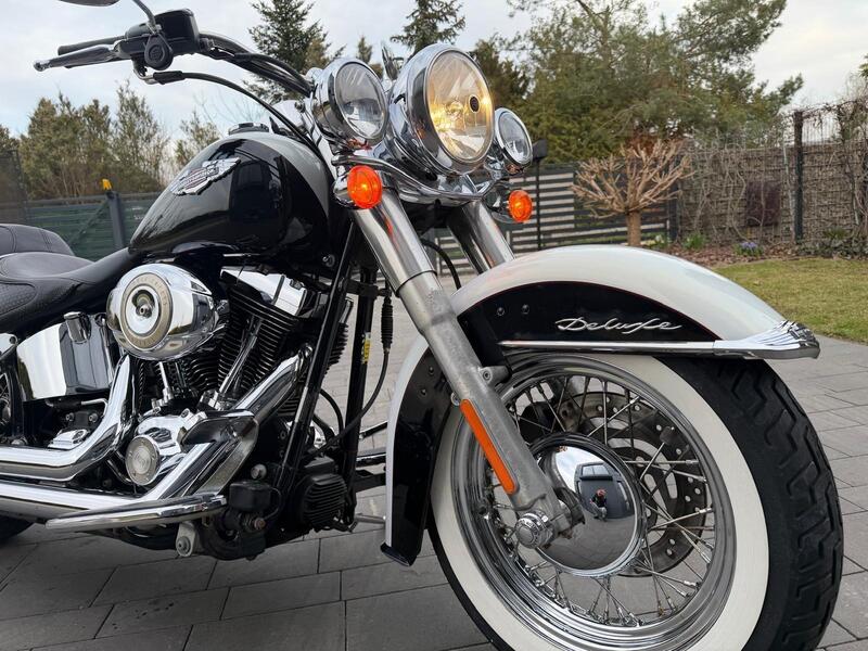 Harley-Davidson 1584 Deluxe (2007 - 08) - FLSTN (18)
