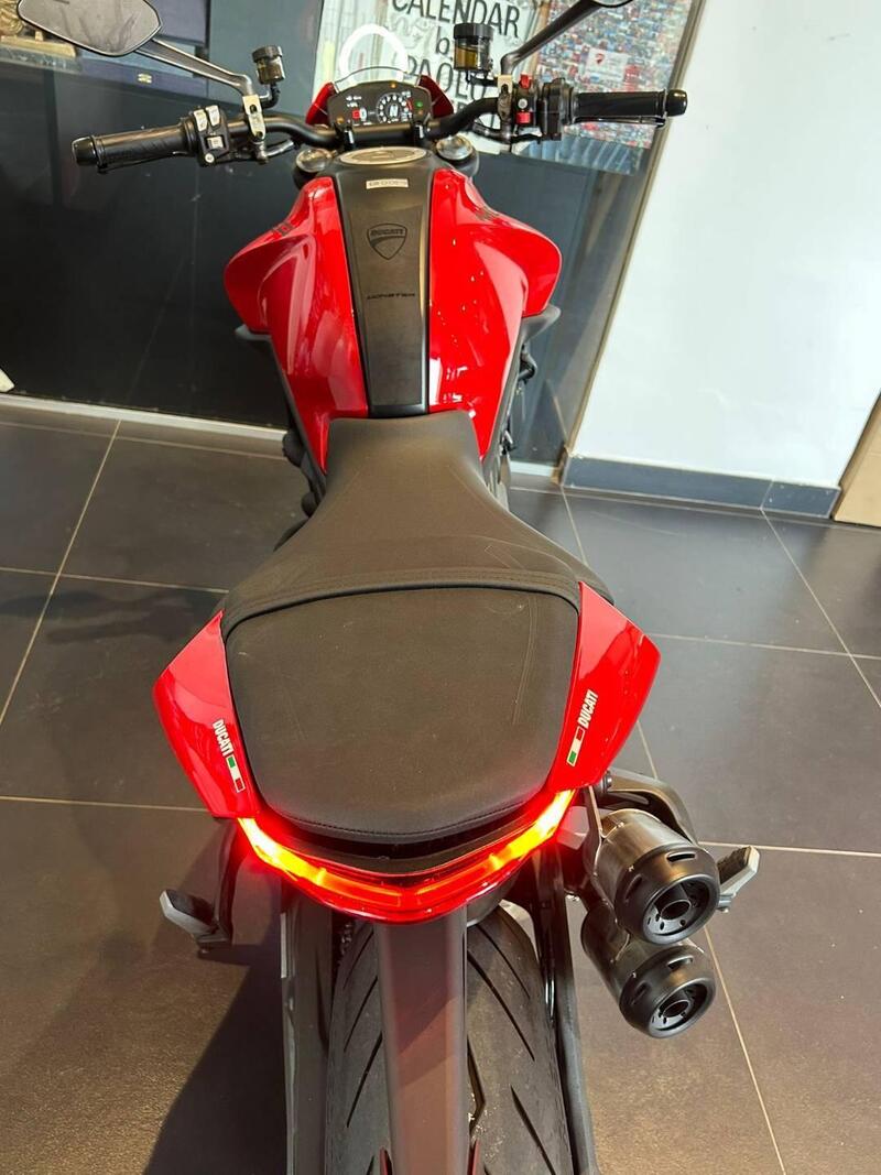 Ducati Monster 937 + (2021 - 25) (9)