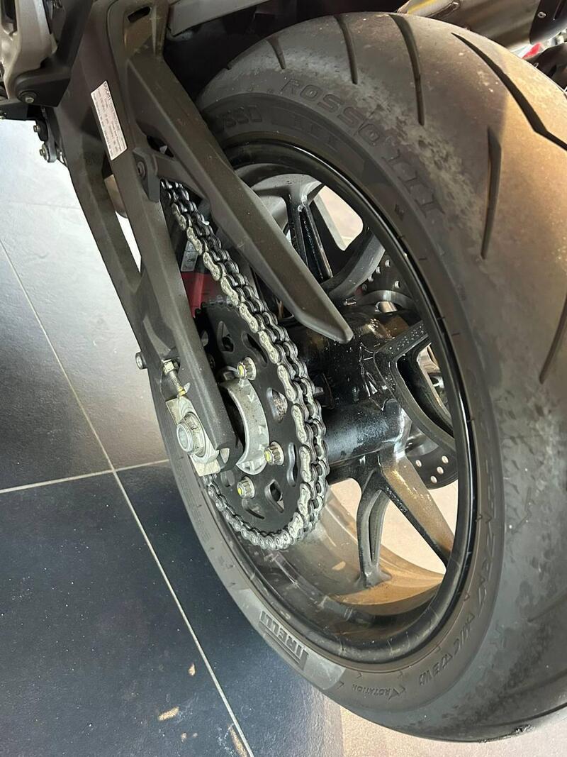 Ducati Monster 937 + (2021 - 25) (14)