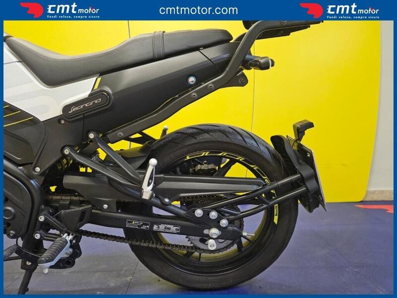 Benelli Leoncino 125 (2022 - 25) (9)
