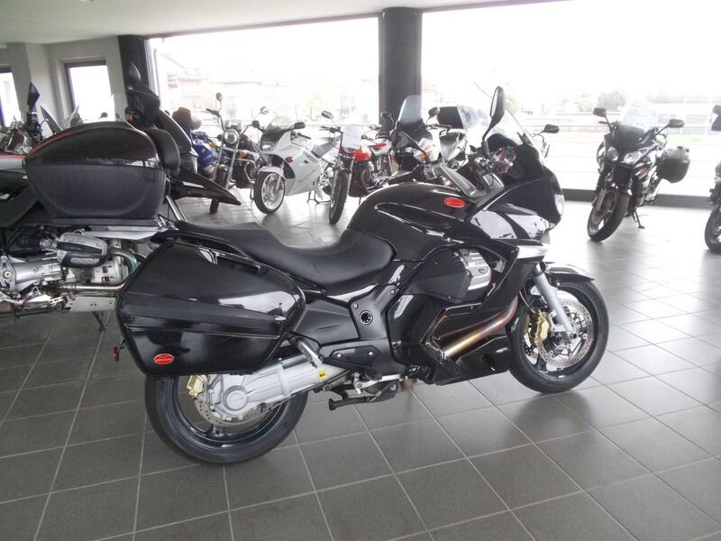 Moto Guzzi Norge 1200 GT 8V (2011 - 16) (2)