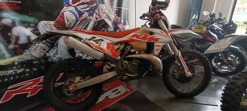 KTM 300 EXC E TPI (2021) (3)