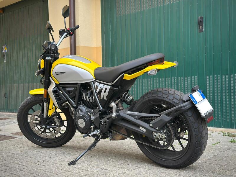 Ducati Scrambler 800 Icon (2023 - 24) (2)