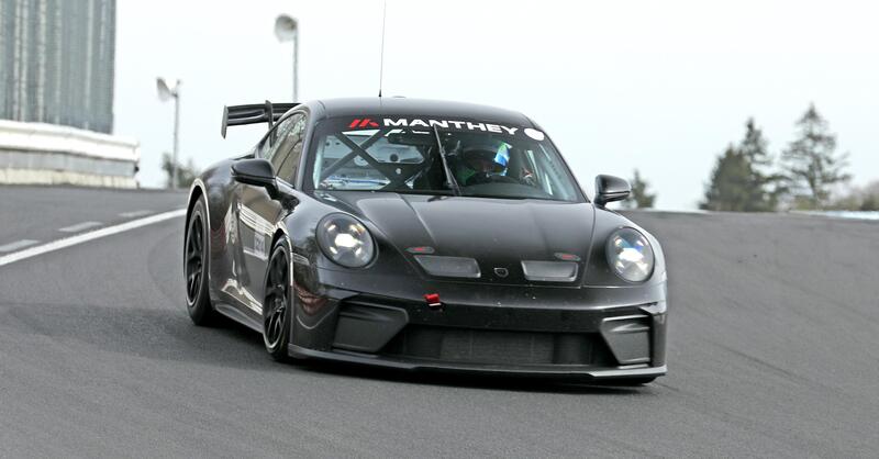 Porsche 911 GT4, addio alla Cayman: la nuova sportiva &egrave; gi&agrave; in test e debutter&agrave; nel 2027