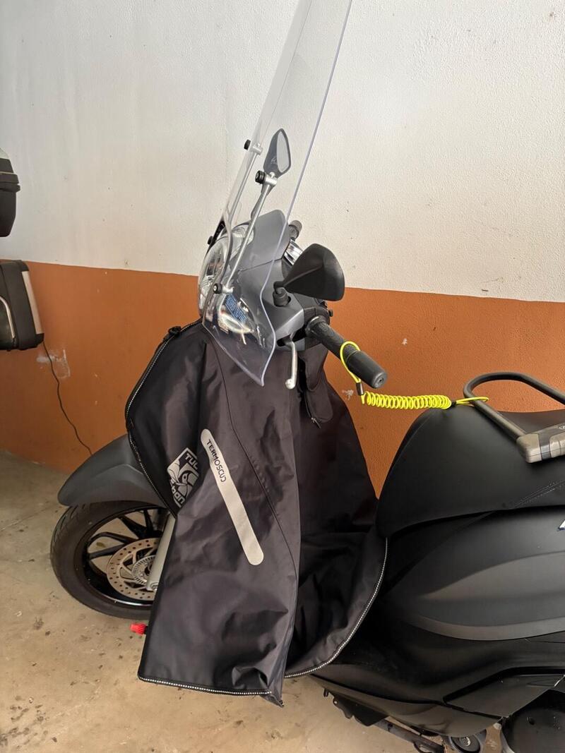 Piaggio Medley 150 ABS (2016 - 19) (5)