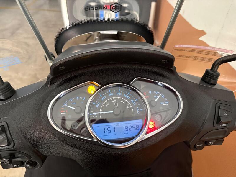 Piaggio Medley 150 ABS (2016 - 19) (7)