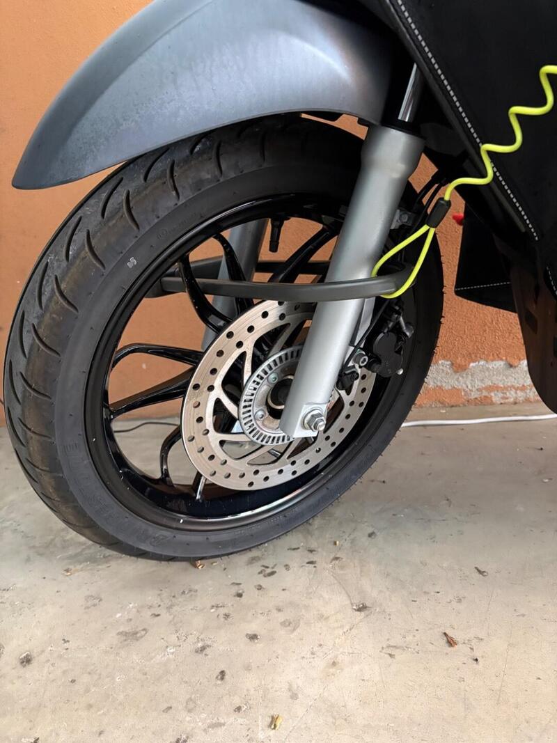 Piaggio Medley 150 ABS (2016 - 19) (8)