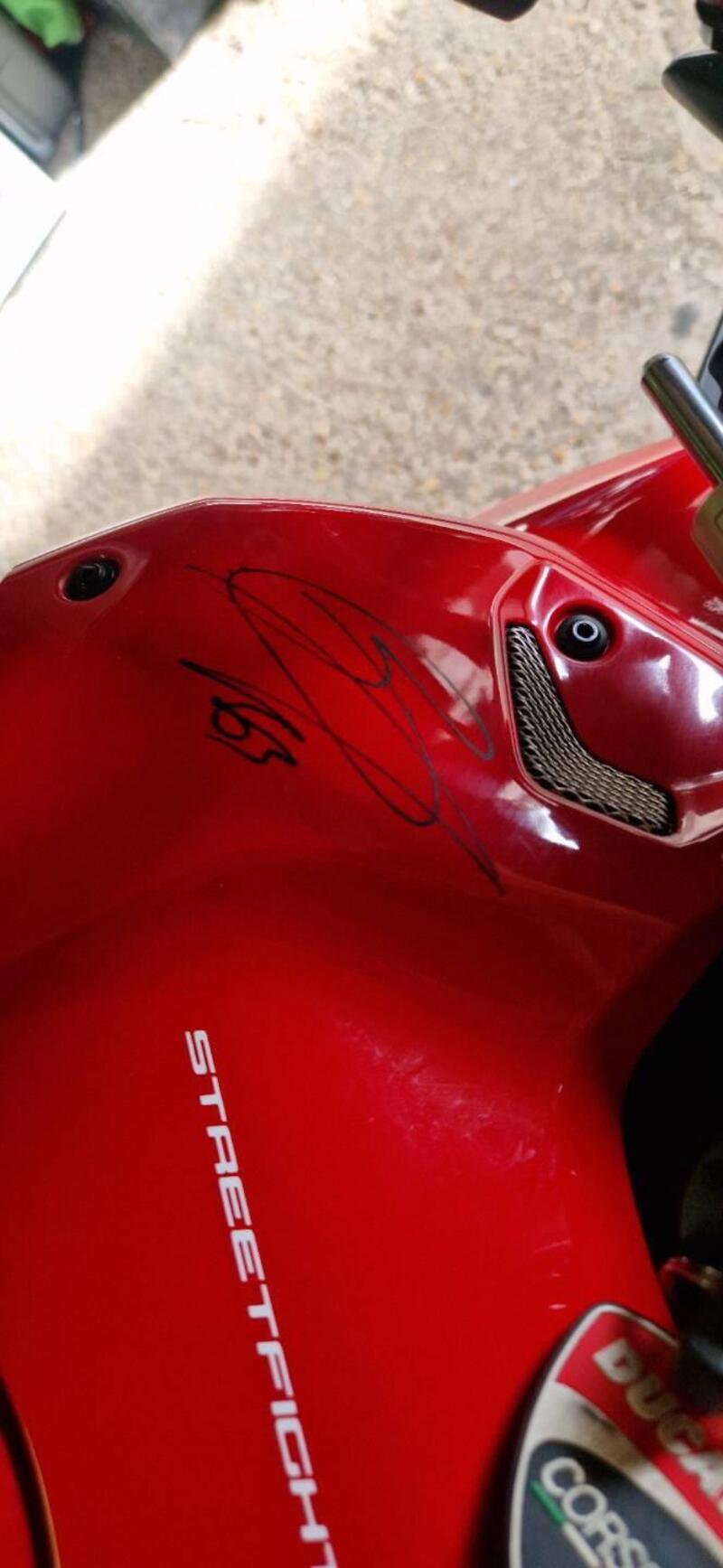 Ducati Streetfighter V4 1100 S (2021 - 22) (9)