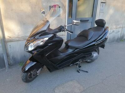 Suzuki Burgman AN 400 (2008 - 13) usata