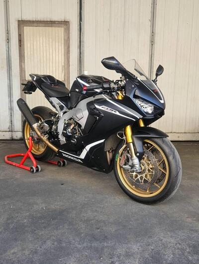 Honda CBR 1000 RR Fireblade SP (2017 - 19) usata
