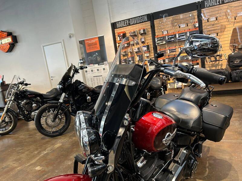 Harley-Davidson 114 Heritage Classic (2018 - 20) - FLHCS (4)