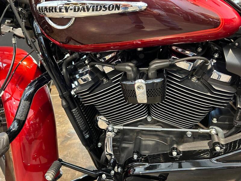 Harley-Davidson 114 Heritage Classic (2018 - 20) - FLHCS (8)