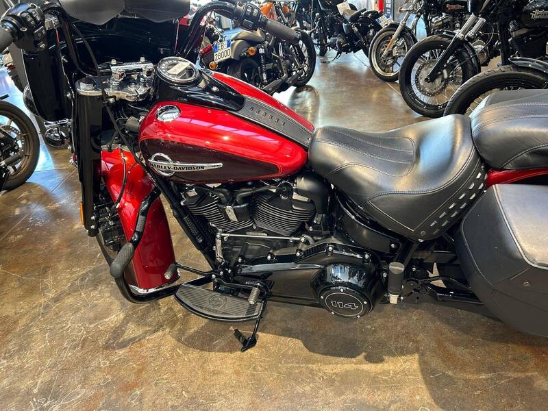 Harley-Davidson 114 Heritage Classic (2018 - 20) - FLHCS (9)