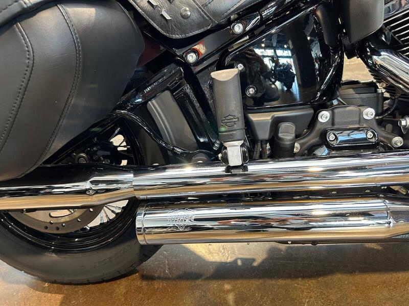 Harley-Davidson 114 Heritage Classic (2018 - 20) - FLHCS (17)