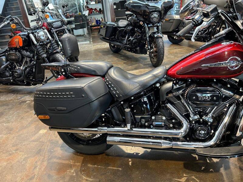 Harley-Davidson 114 Heritage Classic (2018 - 20) - FLHCS (19)