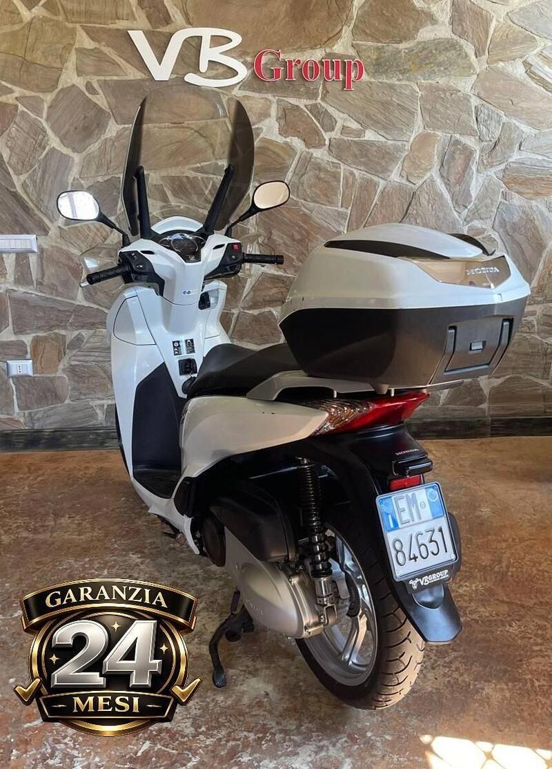 Honda SH 300 i ABS (2016 - 20) (6)