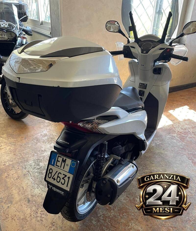 Honda SH 300 i ABS (2016 - 20) (10)