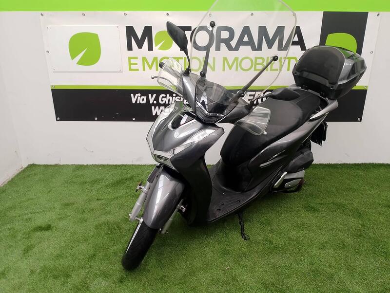 Honda SH 150i (2020 - 23) (2)