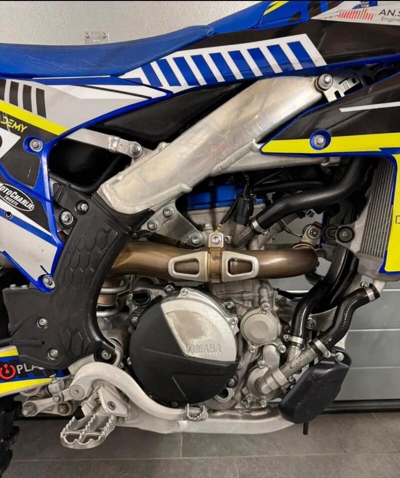 Yamaha YZ 250 F (2024) (5)