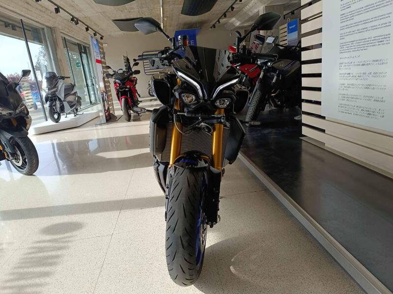 Yamaha MT-10 SP (2022 - 25) (2)