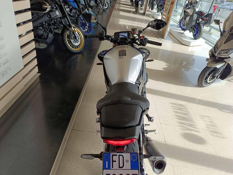 Yamaha MT-10 SP (2022 - 25) (3)
