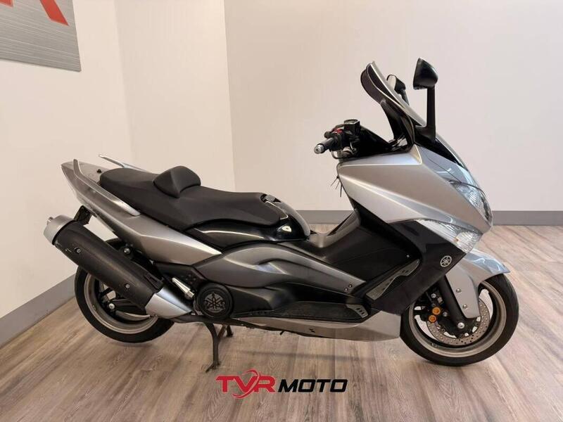 Yamaha T-Max 500 (2008 - 12) (2)