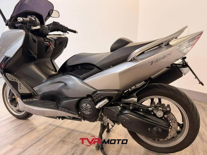 Yamaha T-Max 500 (2008 - 12) (7)