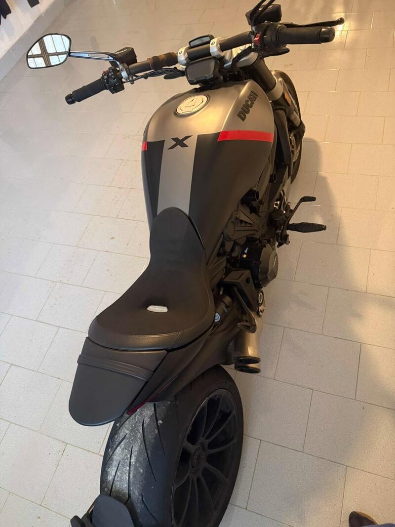 Ducati XDiavel 1262 Black Star (2021) (7)