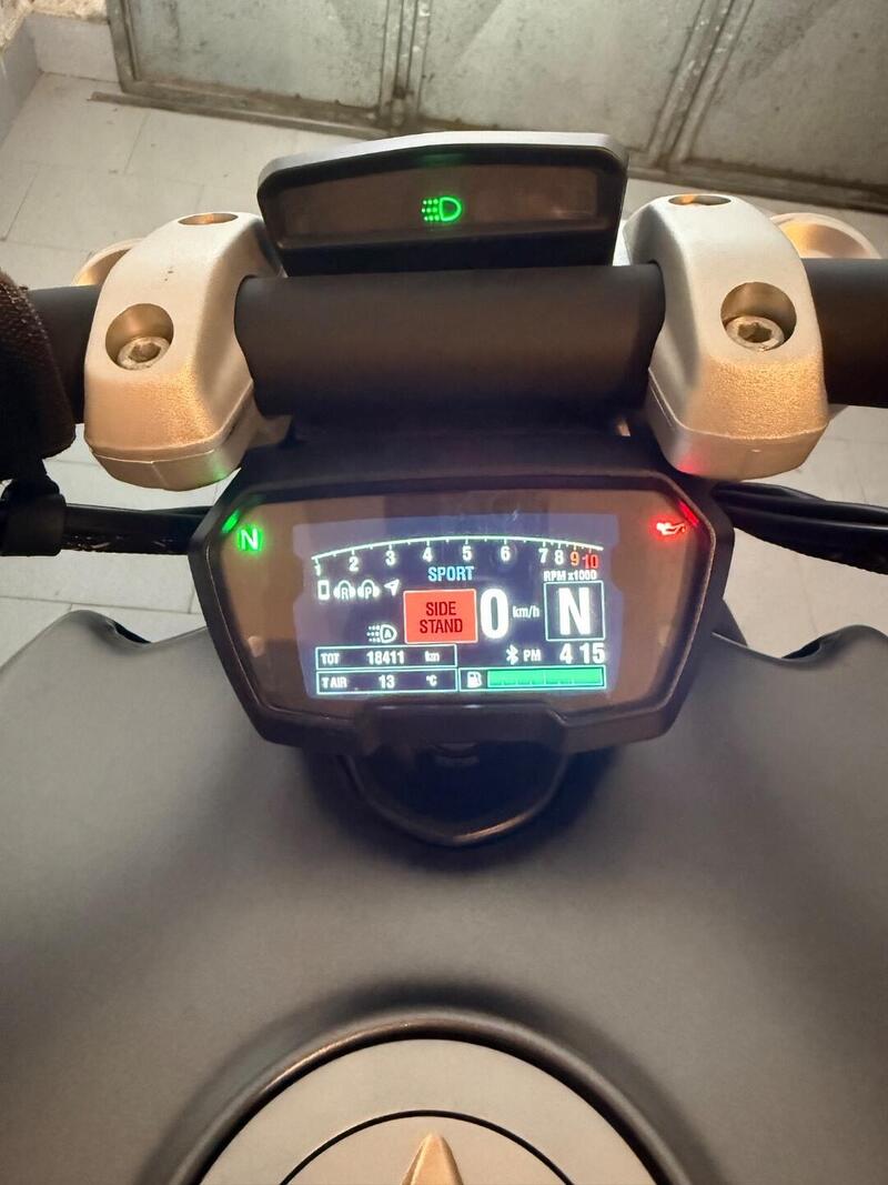 Ducati XDiavel 1262 Black Star (2021) (8)