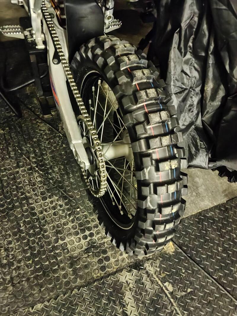 Yamaha YZ 250 (2024) (6)