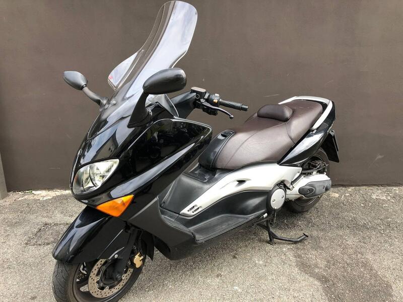 Yamaha T-Max 500 (2004 - 07) (4)