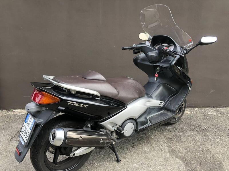 Yamaha T-Max 500 (2004 - 07) (2)