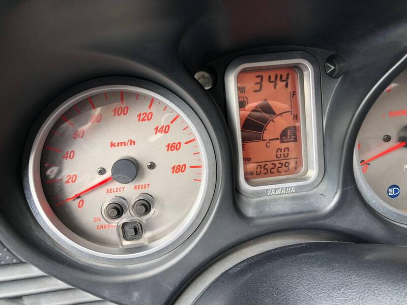 Yamaha T-Max 500 (2004 - 07) (5)