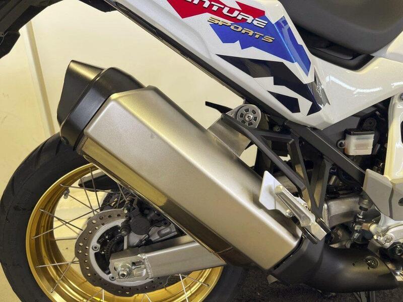 Honda Africa Twin CRF 1100L (2024 - 26) (10)