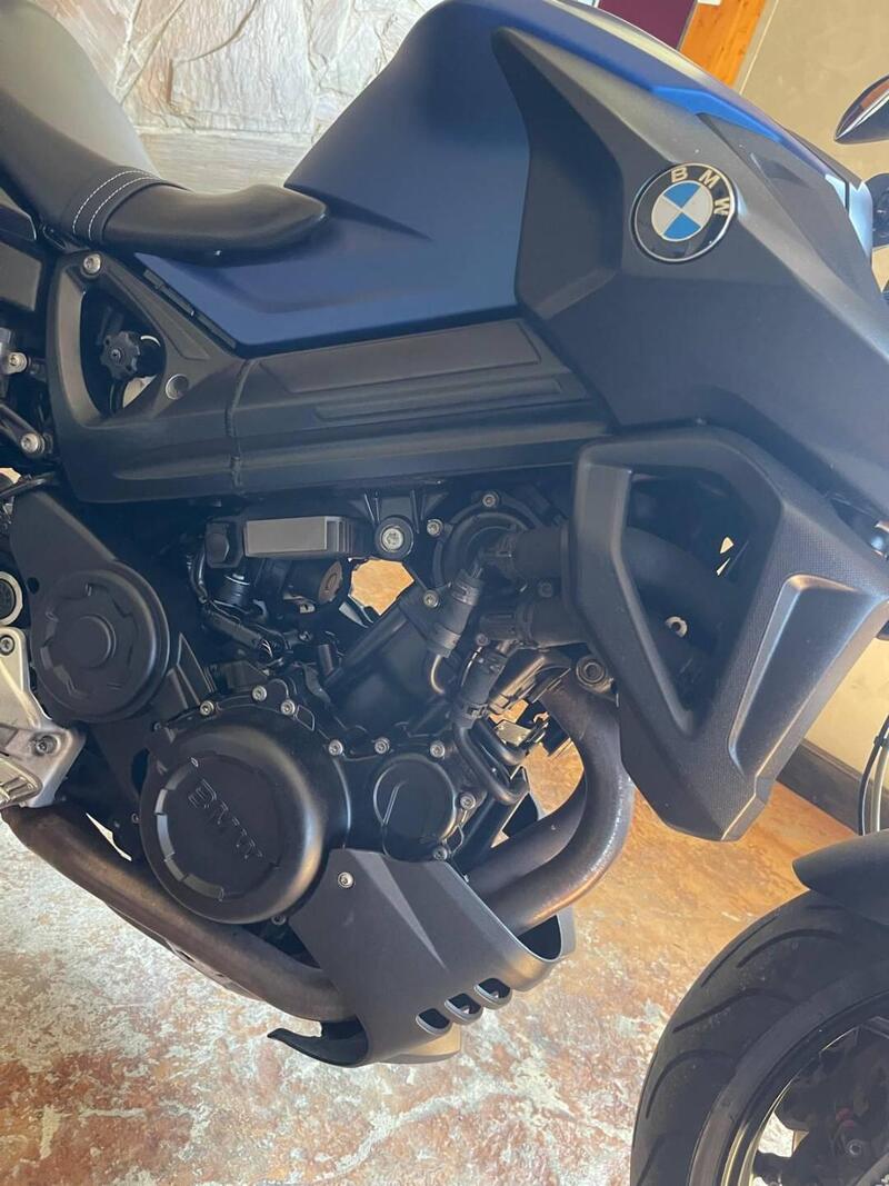 Bmw F 800 R (2015 - 16) (12)