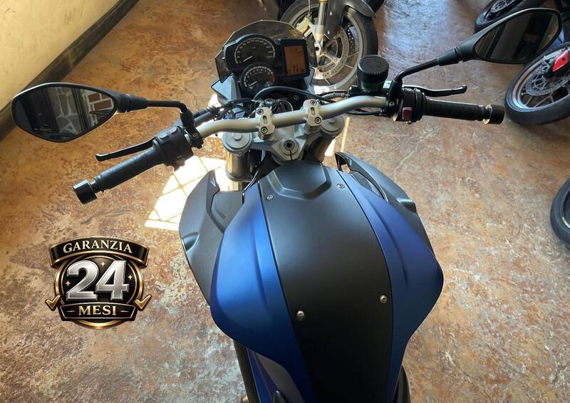 Bmw F 800 R (2015 - 16) (15)