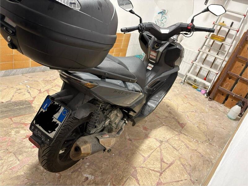 Over Brera 300 (2021 - 23) (7)