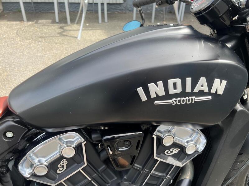 Indian Scout 1133 Bobber (2018 - 20) (7)
