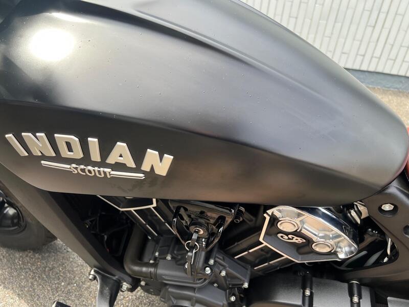 Indian Scout 1133 Bobber (2018 - 20) (8)
