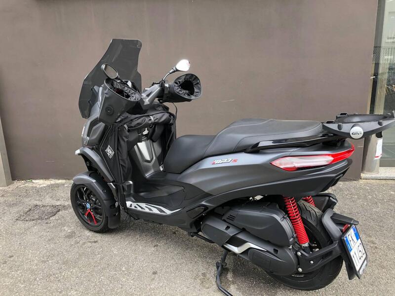 Piaggio MP3 400 ABS Hpe (2023 - 25) (4)