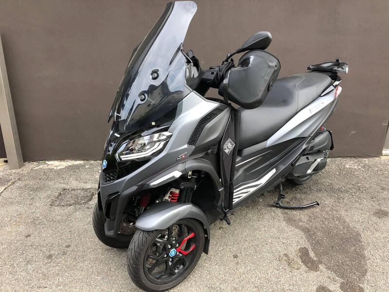 Piaggio MP3 400 ABS Hpe (2023 - 25) (5)