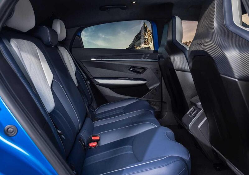 Alpine A390 (13)