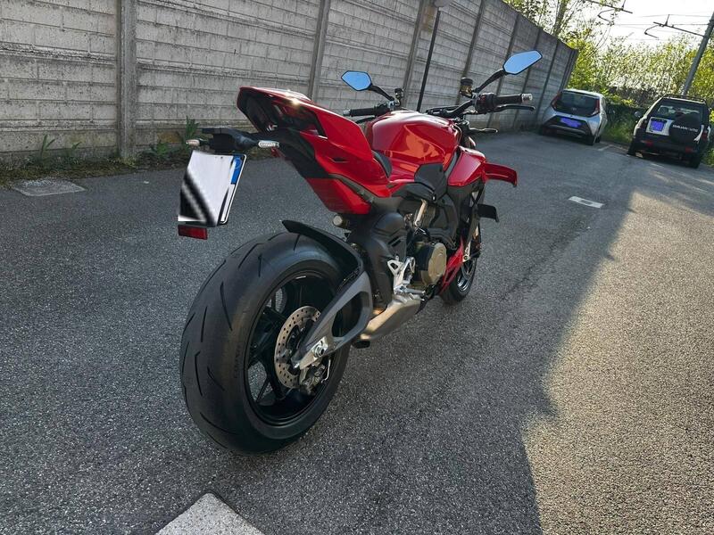 Ducati Streetfighter V4 (2025 - 26) (3)