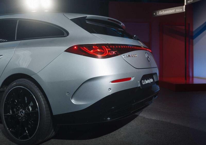 Mercedes-Benz CLA Shooting Brake (2026-->>) (10)